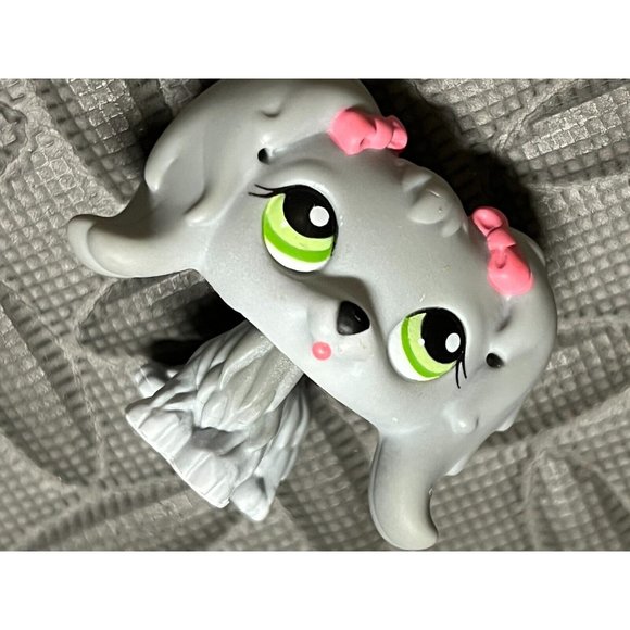 Littlest Pet Shop Other - Littlest‎ Pet Shop LPS #193 Maltese Dog 193 gray puppy Pink Bows Cake Topper
